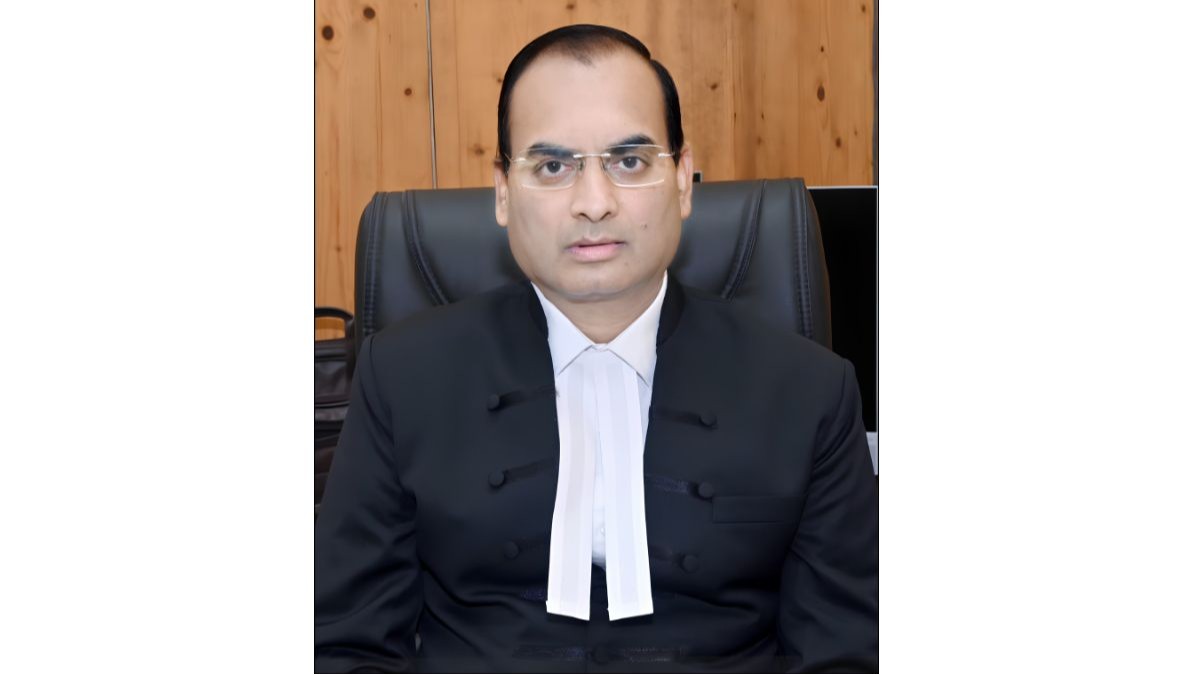 Justice SK Agrawal appointed Acting CJ, Chhattisgarh HC (UPDATED)