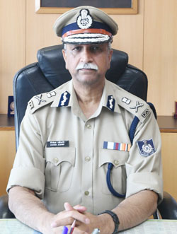 Vivek Johri appointed IEM of NHPC