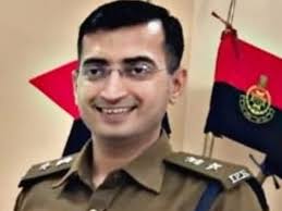 IPS officer resigns