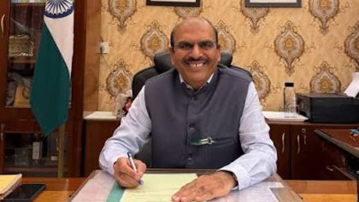 Deputation tenure of Sanjay Kumar extended