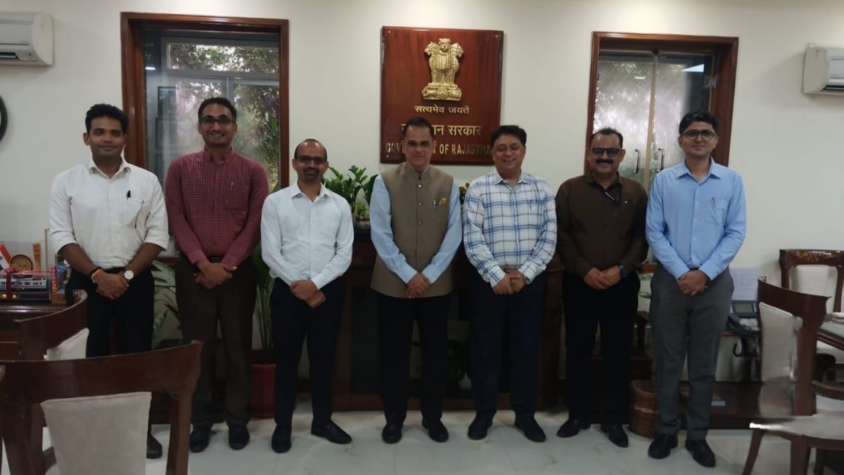 Rajasthan CS Srinivas hails 5 young collectors, encourages them in their work (UPDATED)