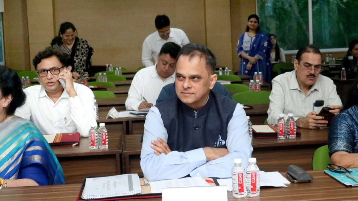70 IAS Officers Complete 'Karmayogi Kartavya' Programme (UPDATED)
