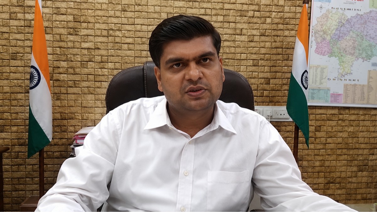UP govt posts IAS officer Anil Dhingra as Housing Commissioner(UPDATED)
