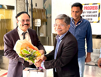 T K Ramachandran visits Alang Ship Recycling Yard